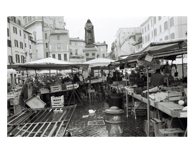 market / roma